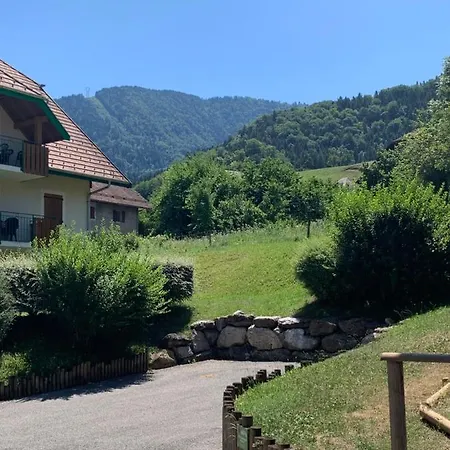 Petit Cocon Entre Lac, Golf Et Montagne, Proche D'annecy Apartment *