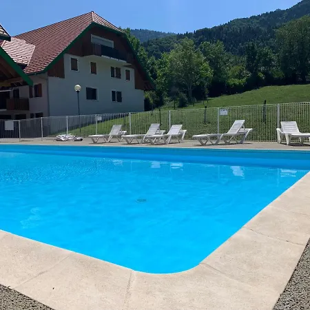 Petit Cocon Entre Lac, Golf Et Montagne, Proche D'annecy * Giez