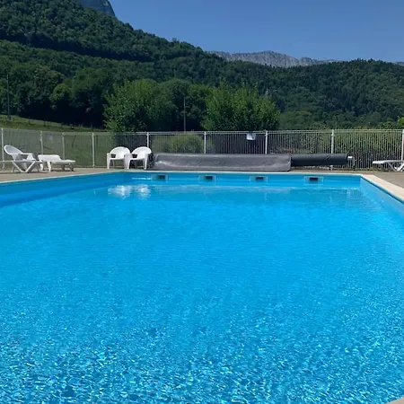 Petit Cocon Entre Lac, Golf Et Montagne, Proche D'annecy Giez